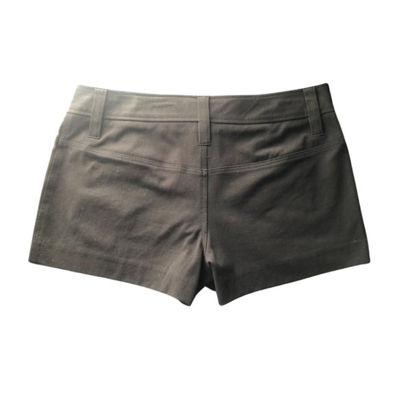 Express Stretch Shorts - Picture 3 of 5